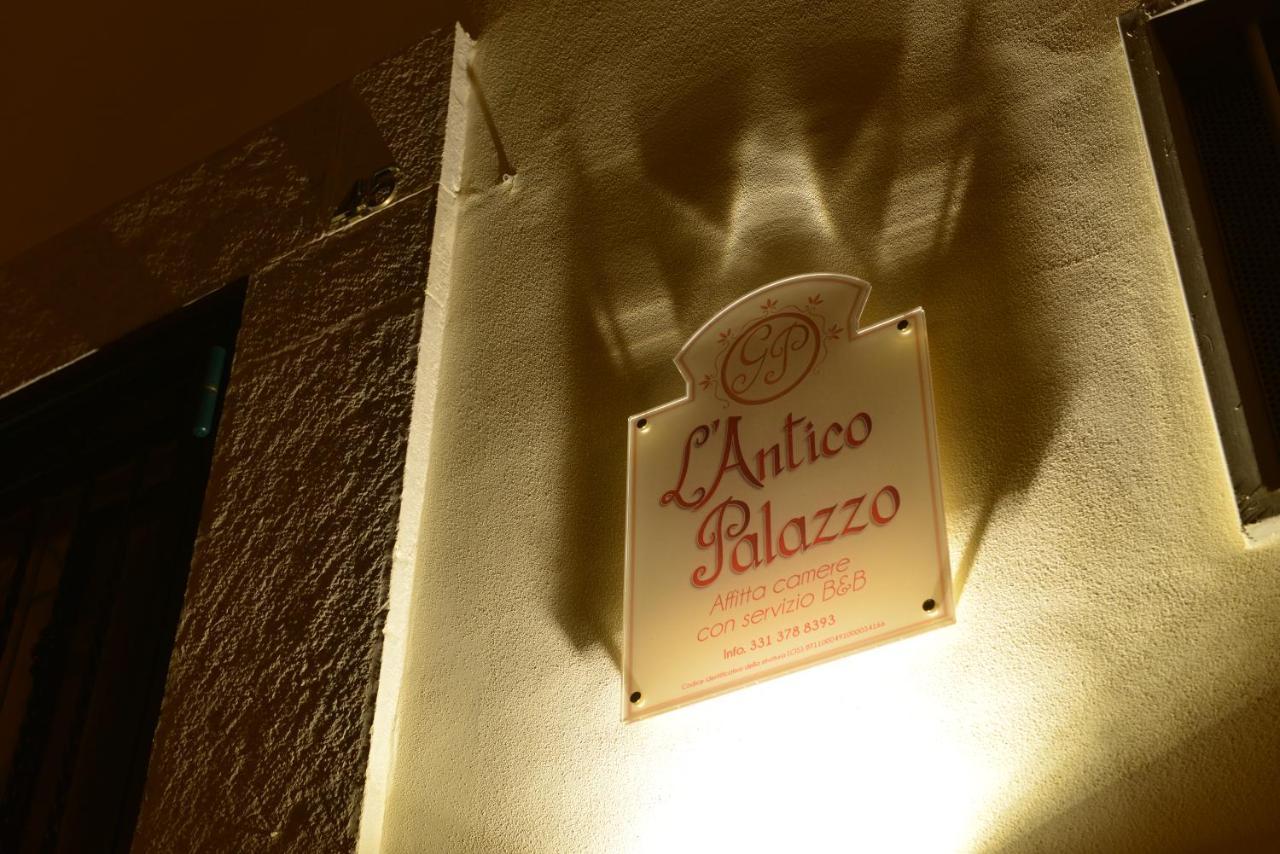 Bed and Breakfast L'Antico Palazzo Canosa di Puglia Exterior foto