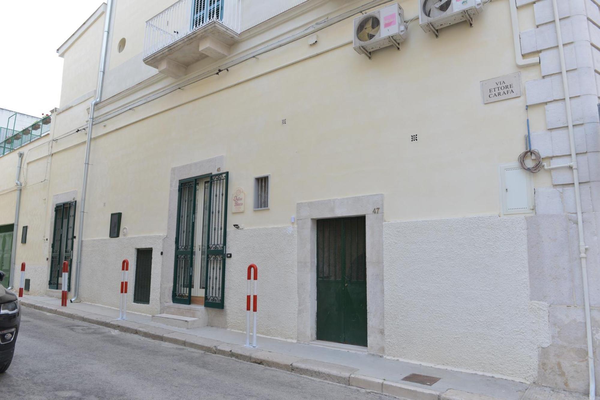 Bed and Breakfast L'Antico Palazzo Canosa di Puglia Exterior foto